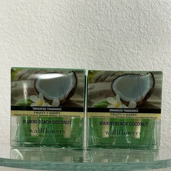 Waikiki Beach Coconut Wallflowers 2-Pack Refills - Picture 3 of 5